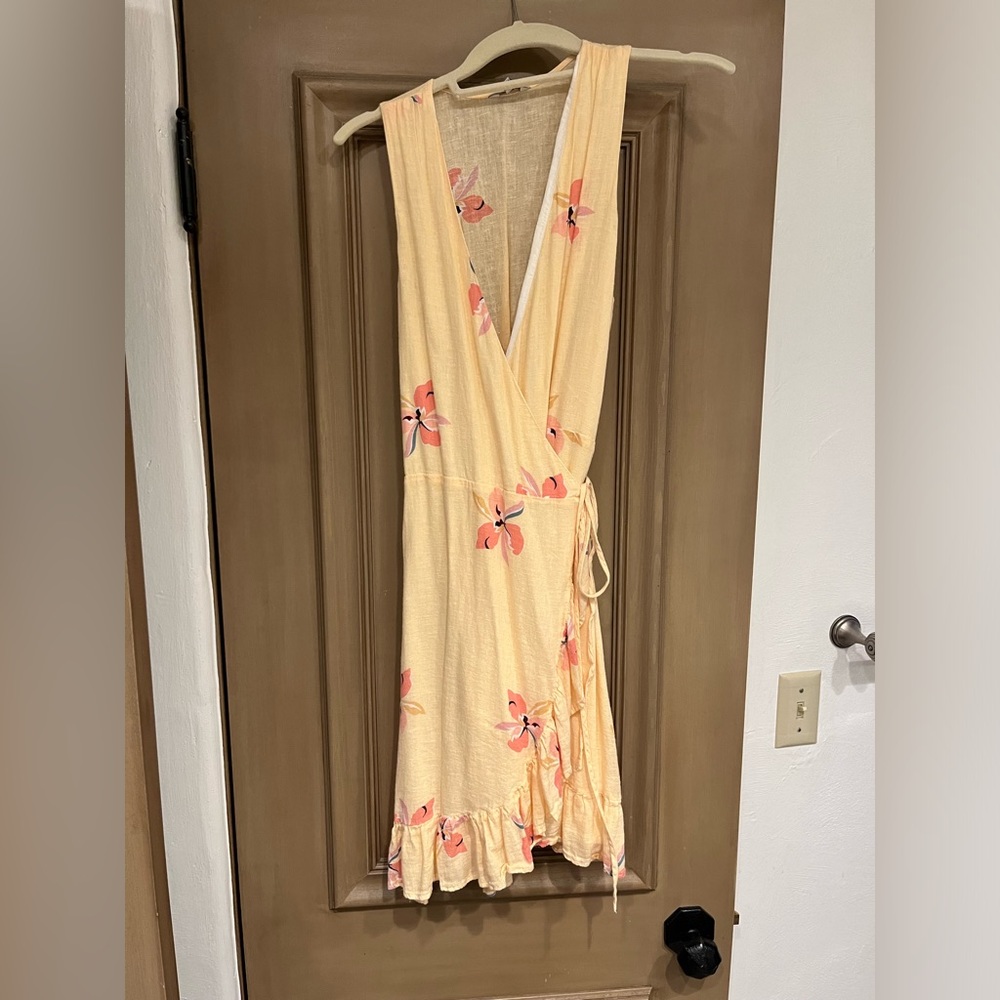 Rails peach dress